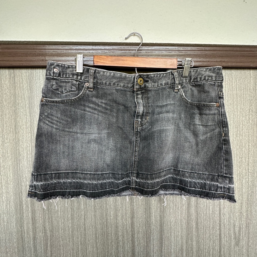 Grey Distressed Gap Mini Denim Skirt Size 16